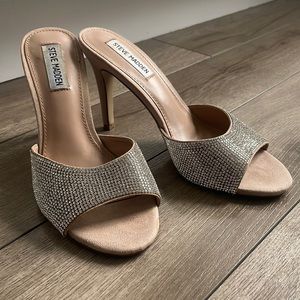 Steve Madden heels size-7